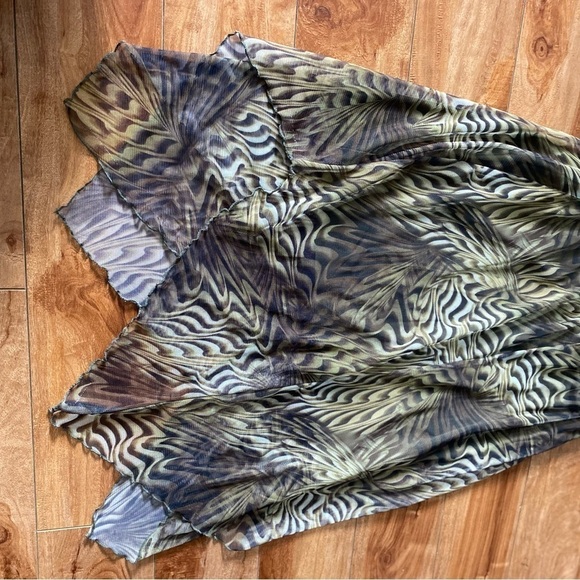 Rags Two Piece Set - Mesh Skirt and Short Sleeve Blouse Size Large - Picture 8 of 12